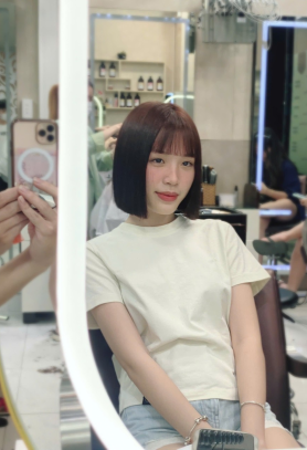 Tóc ngắn cắt bằng