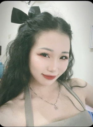 Thu Hà